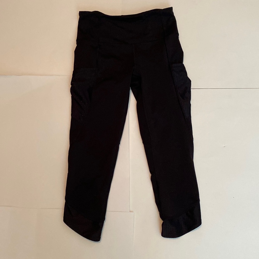 Cropped Ivivva leggings!